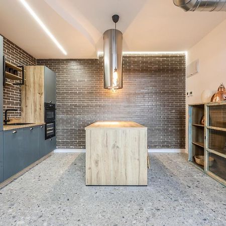 Loft Reformado Industrial Apartment Madrid Luaran gambar