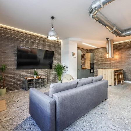 Loft Reformado Industrial Apartment Madrid Luaran gambar