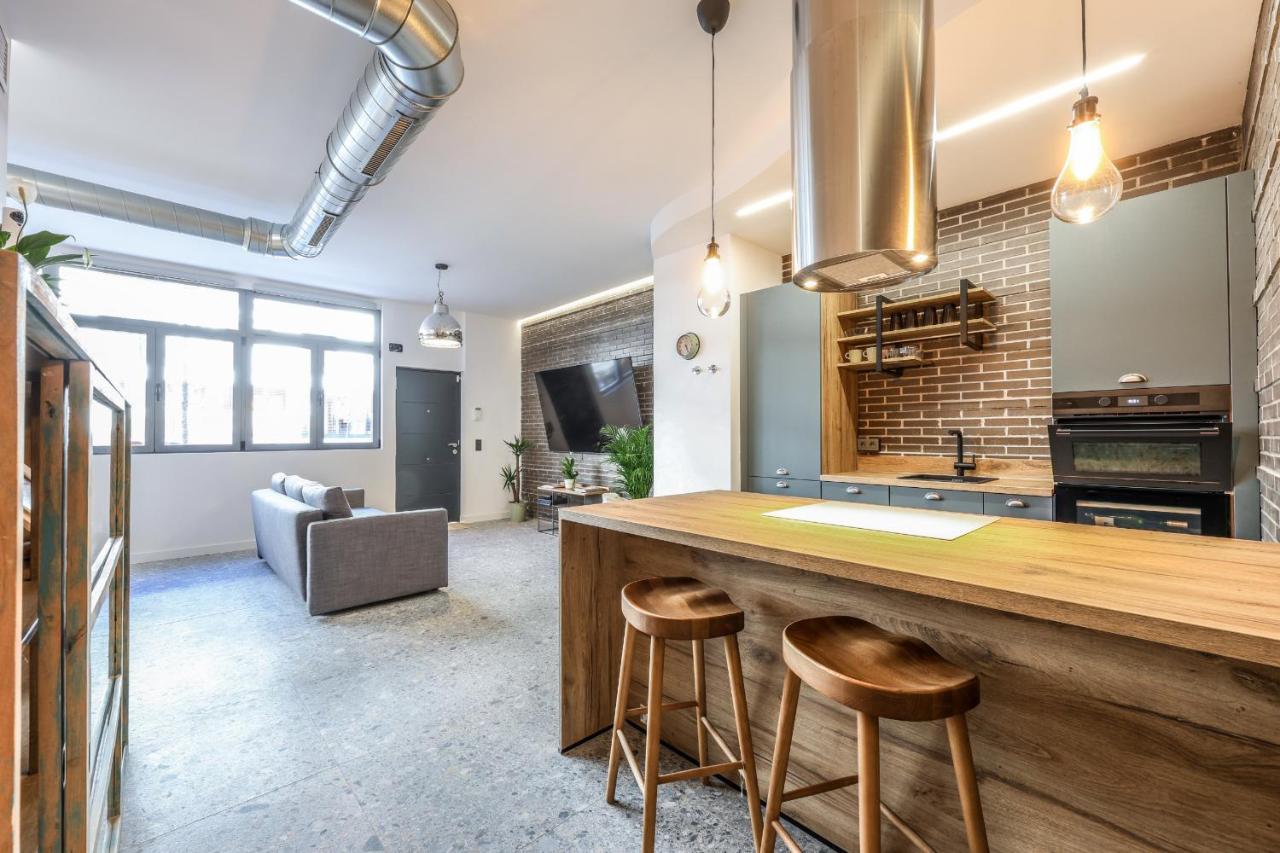 Loft Reformado Industrial Apartment Madrid Luaran gambar